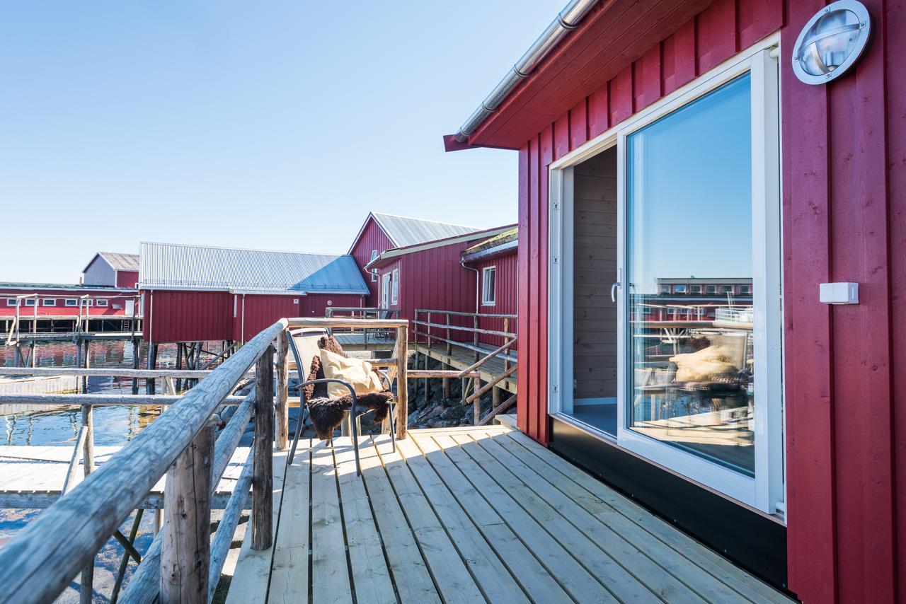 Hattvika * Ballstad
